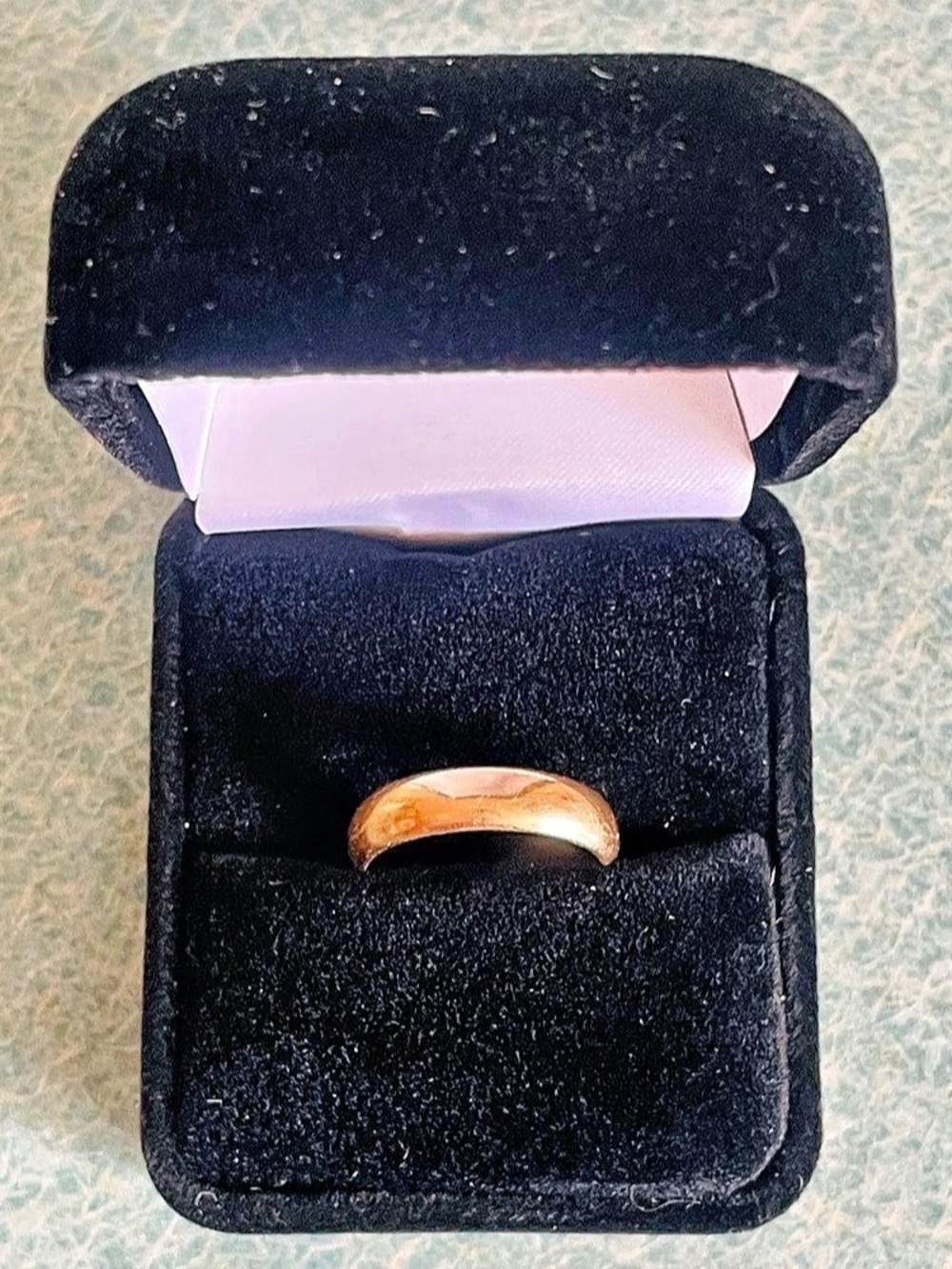 Antique 14k Gold Bristol Band Ring